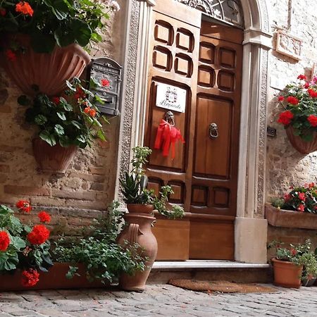 B&B Leopardi Montefiore dellʼAso Eksteriør bilde